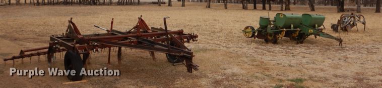 image for item IE9743 Ag equipment