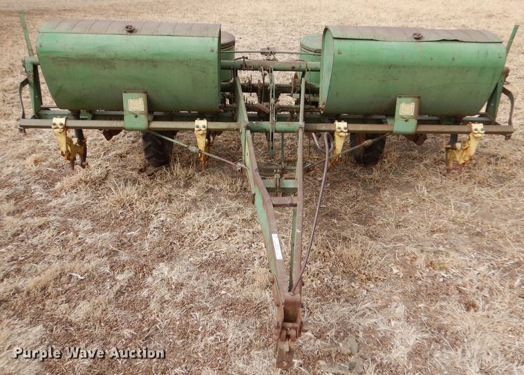 image for item IE9743 Ag equipment