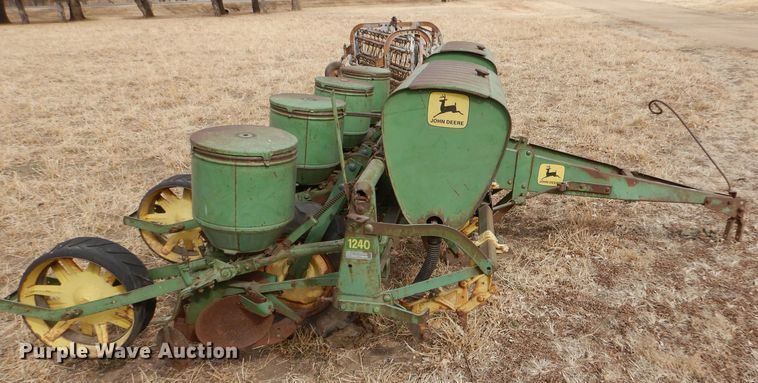 image for item IE9743 Ag equipment