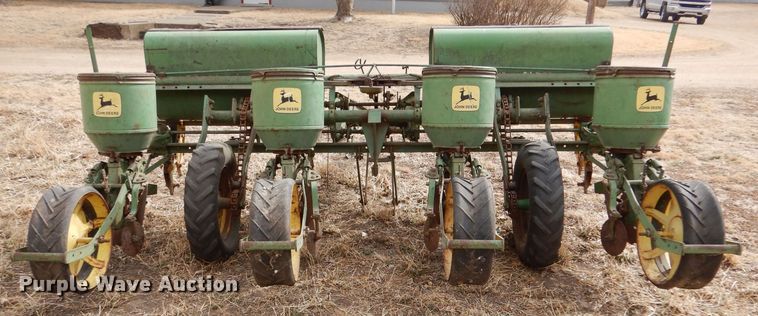 image for item IE9743 Ag equipment
