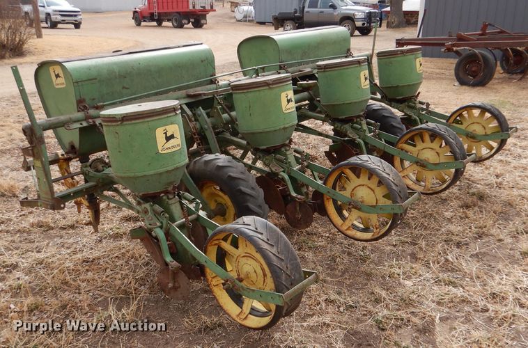 image for item IE9743 Ag equipment