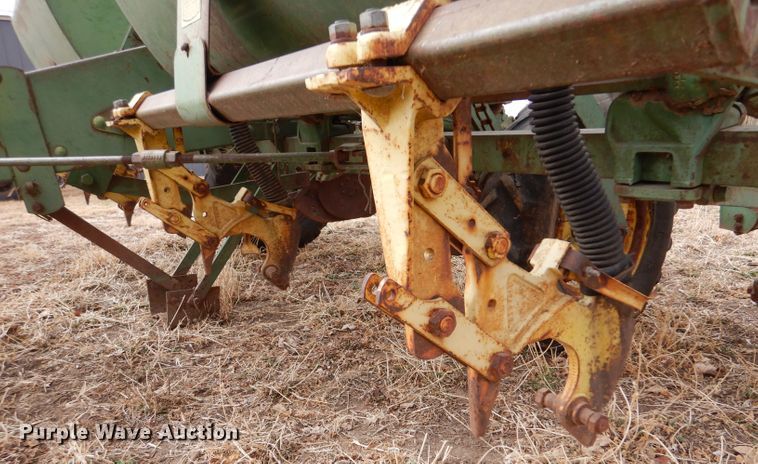 image for item IE9743 Ag equipment