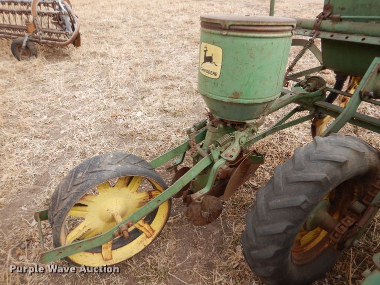 image for item IE9743 Ag equipment