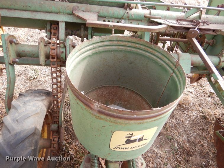 image for item IE9743 Ag equipment