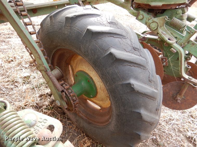 image for item IE9743 Ag equipment