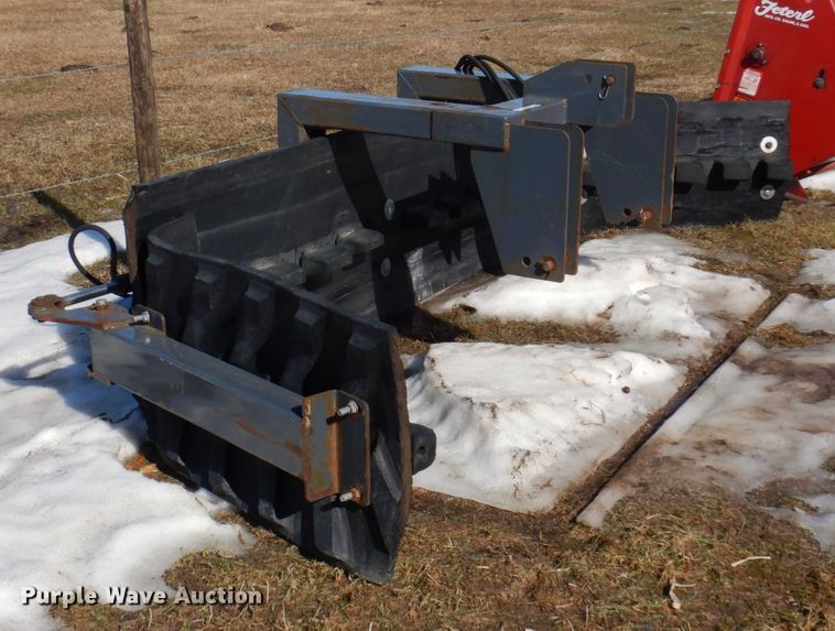 image for item IM9805 17' W snow pusher