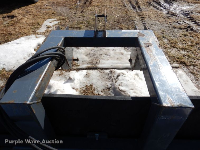 image for item IM9805 17' W snow pusher