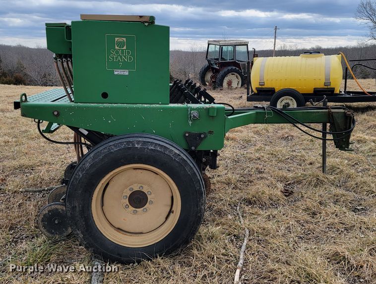 image for item JE9886 Great Plains EWNT7  Solid Stand no-till grain drill