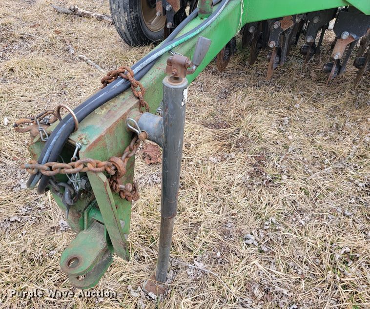 image for item JE9886 Great Plains EWNT7  Solid Stand no-till grain drill