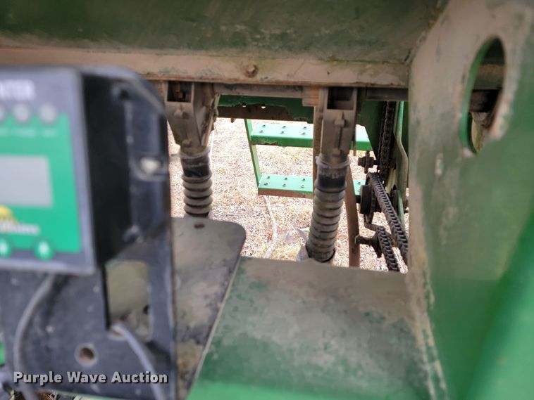 image for item JE9886 Great Plains EWNT7  Solid Stand no-till grain drill