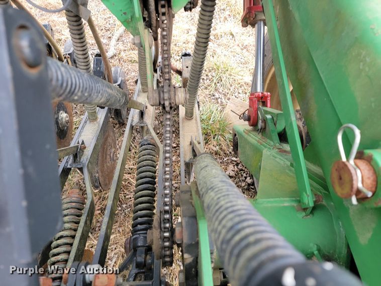 image for item JE9886 Great Plains EWNT7  Solid Stand no-till grain drill