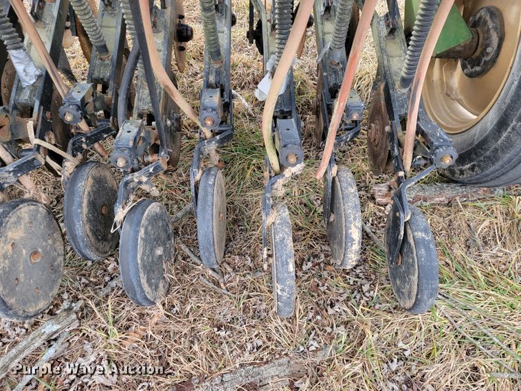 image for item JE9886 Great Plains EWNT7  Solid Stand no-till grain drill