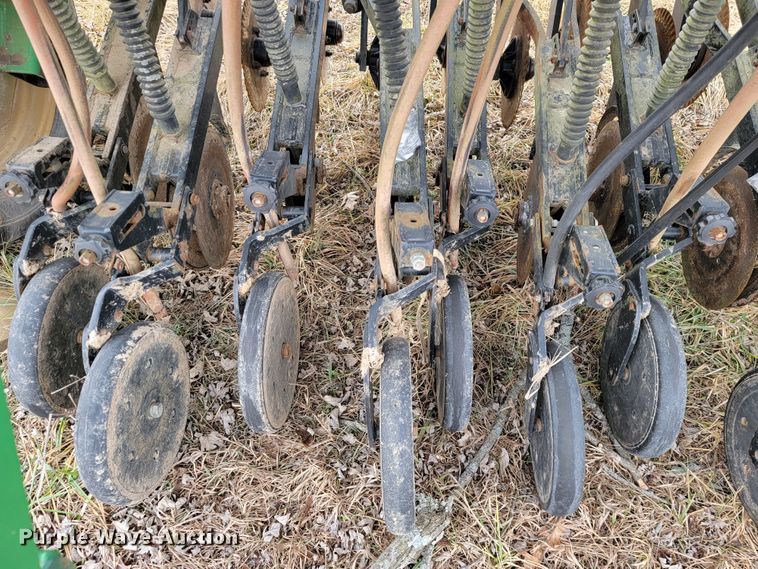 image for item JE9886 Great Plains EWNT7  Solid Stand no-till grain drill