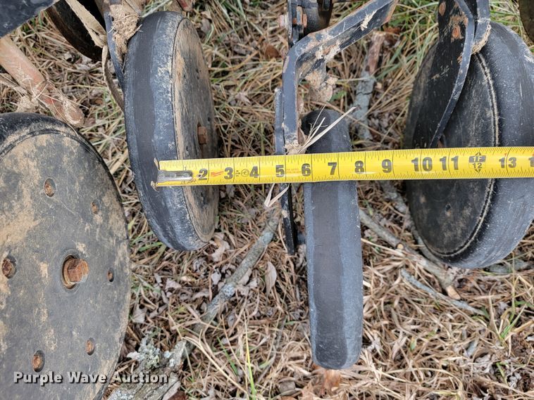 image for item JE9886 Great Plains EWNT7  Solid Stand no-till grain drill