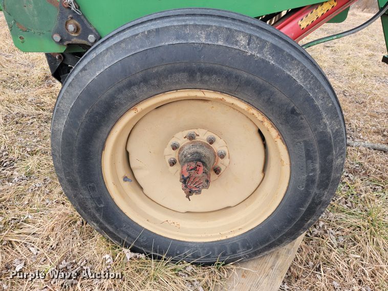 image for item JE9886 Great Plains EWNT7  Solid Stand no-till grain drill