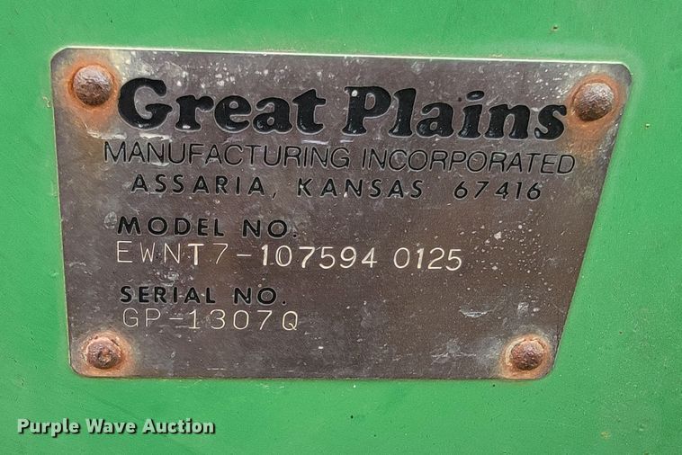 image for item JE9886 Great Plains EWNT7  Solid Stand no-till grain drill