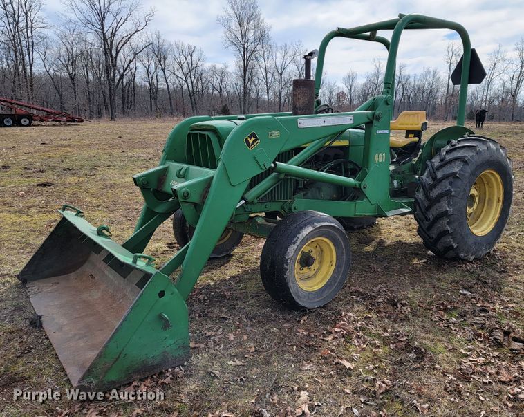 image for item JE9894 John Deere 401  tractor