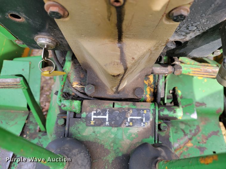 image for item JE9894 John Deere 401  tractor