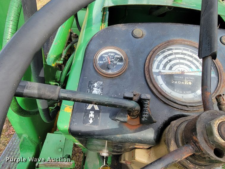 image for item JE9894 John Deere 401  tractor
