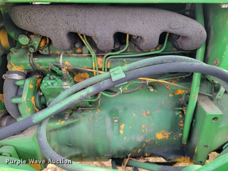 image for item JE9894 John Deere 401  tractor