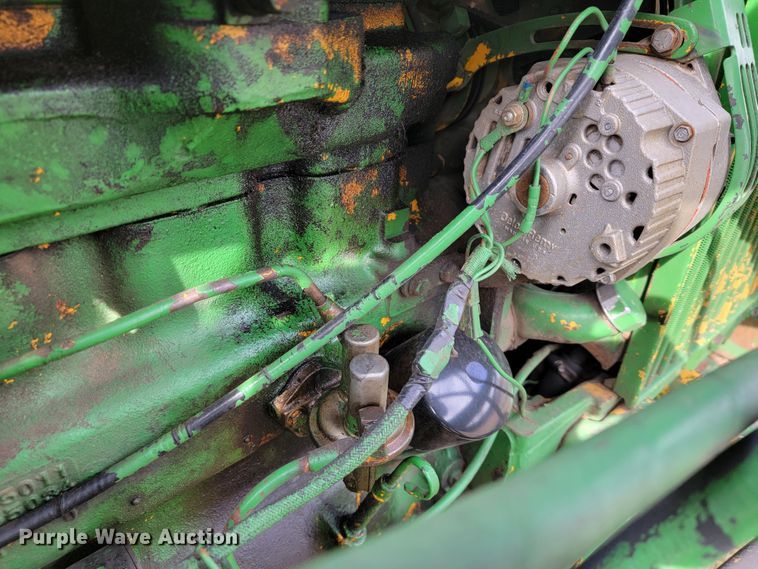 image for item JE9894 John Deere 401  tractor