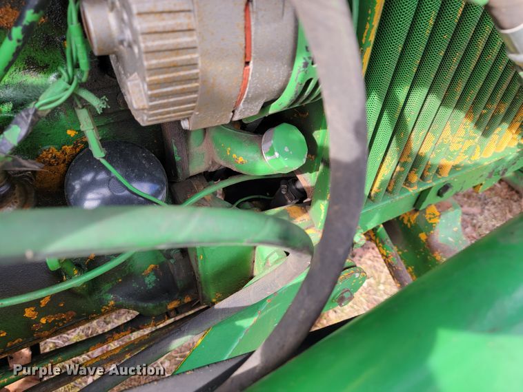 image for item JE9894 John Deere 401  tractor