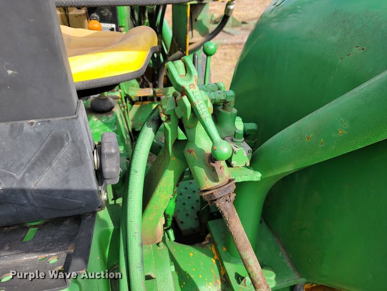 image for item JE9894 John Deere 401  tractor