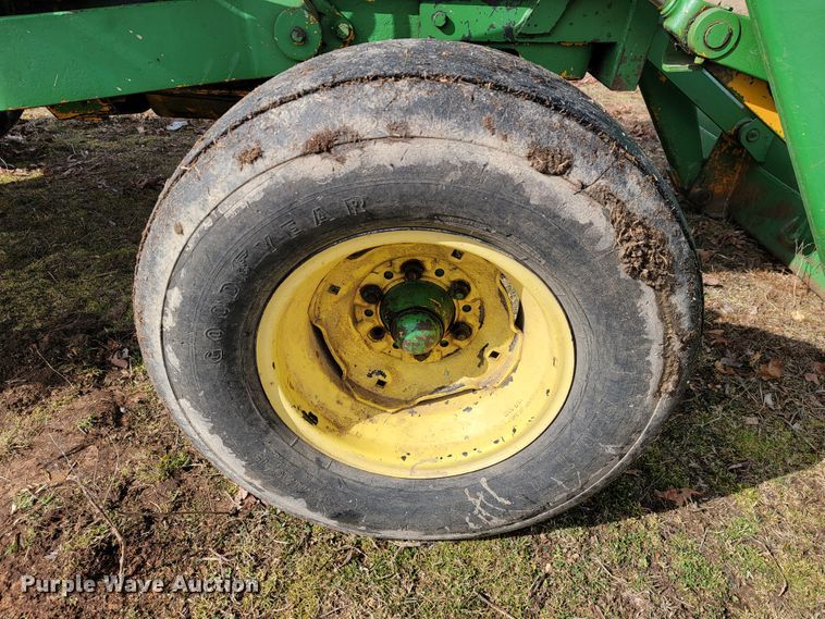 image for item JE9894 John Deere 401  tractor