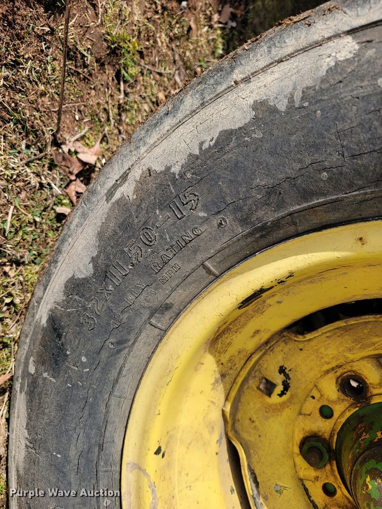 image for item JE9894 John Deere 401  tractor