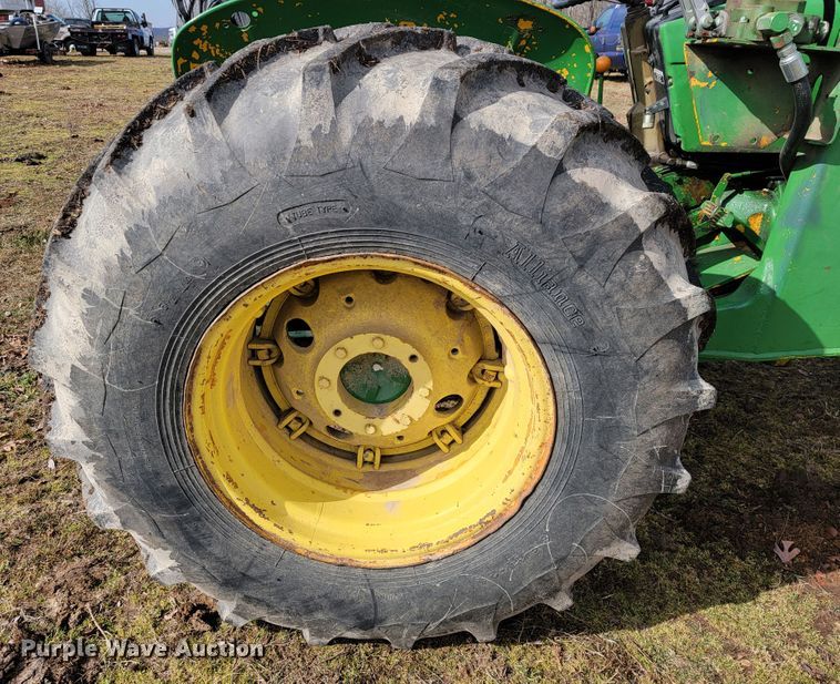image for item JE9894 John Deere 401  tractor