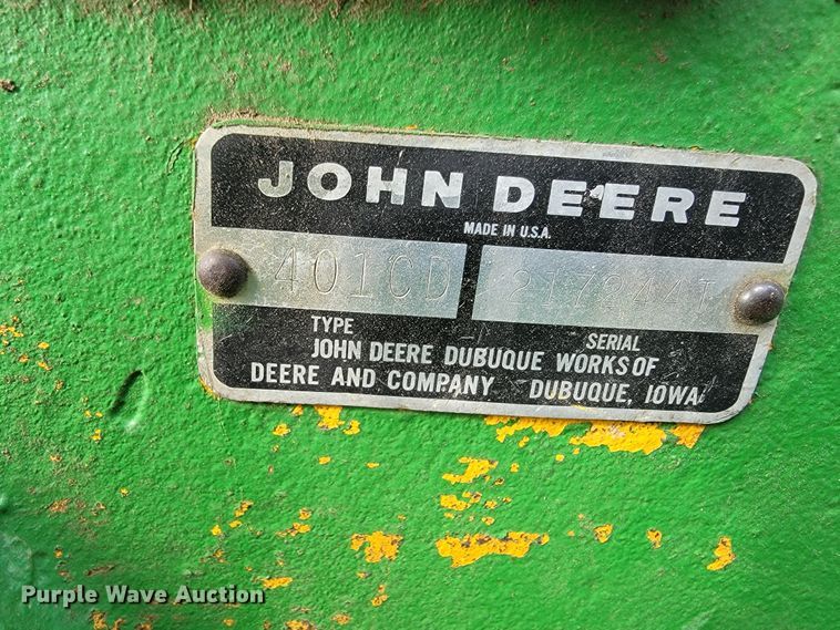 image for item JE9894 John Deere 401  tractor