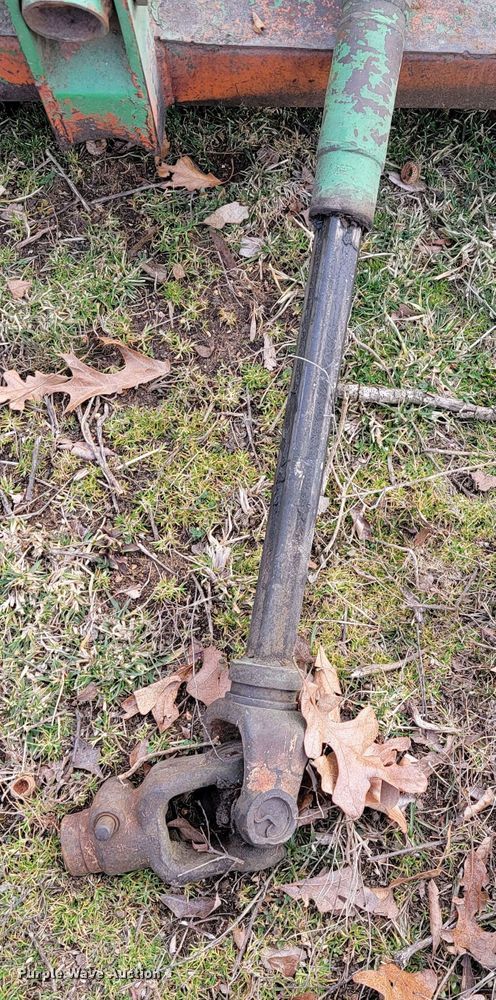 image for item JE9894 John Deere 401  tractor