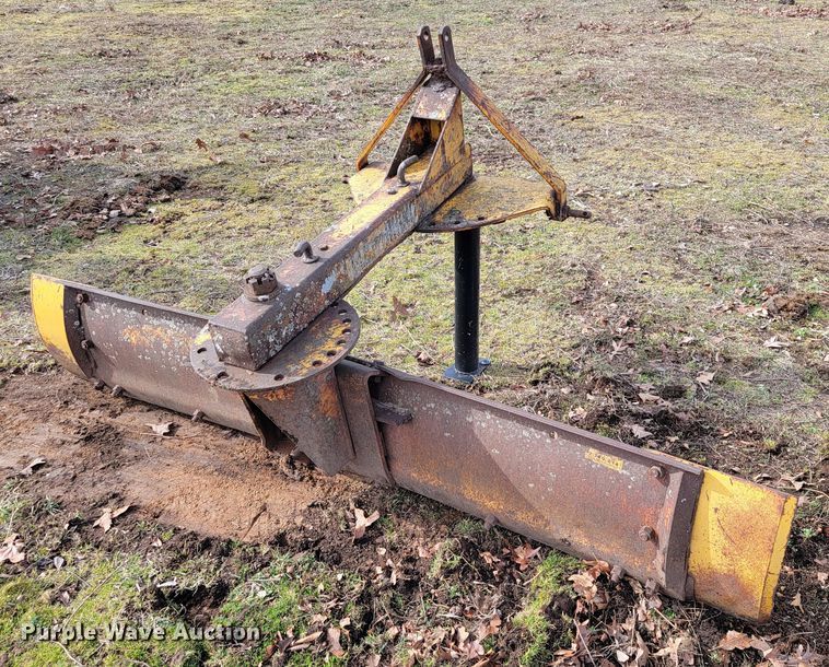 image for item JE9894 John Deere 401  tractor