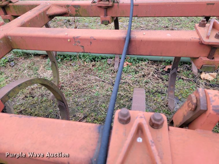 image for item JE9896 Sunflower 2331-24  chisel