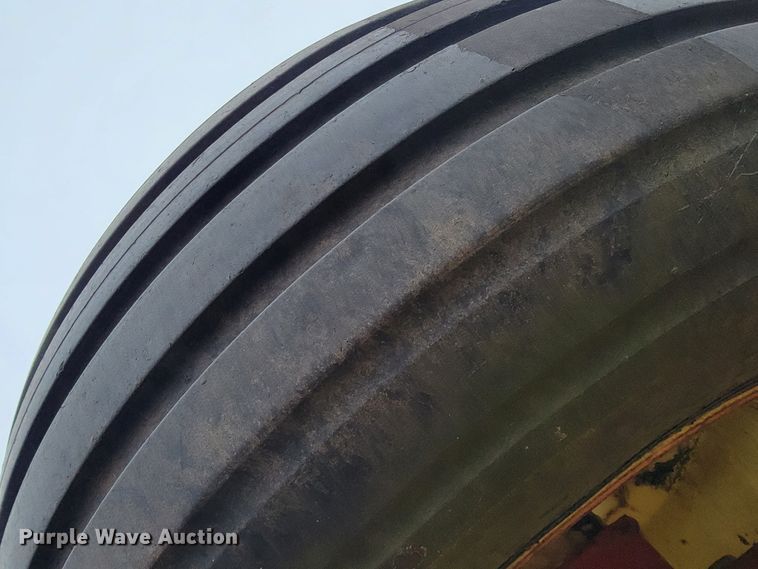 image for item JE9896 Sunflower 2331-24  chisel