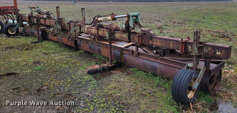 image for item JE9897 John Deere ER020  soil compactor