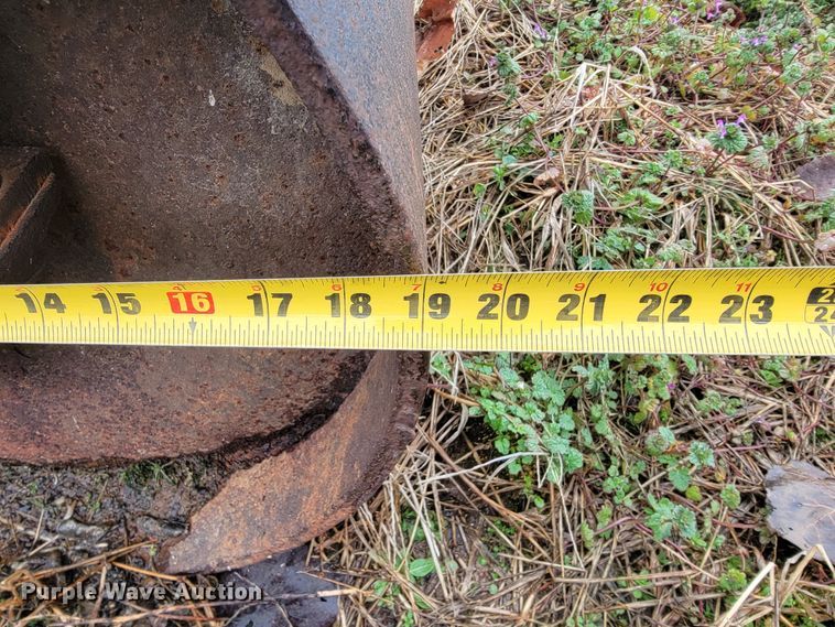 image for item JE9897 John Deere ER020  soil compactor