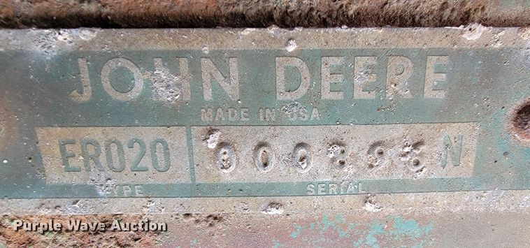 image for item JE9897 John Deere ER020  soil compactor
