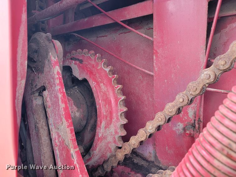 image for item JE9898 Case 8580  large square baler