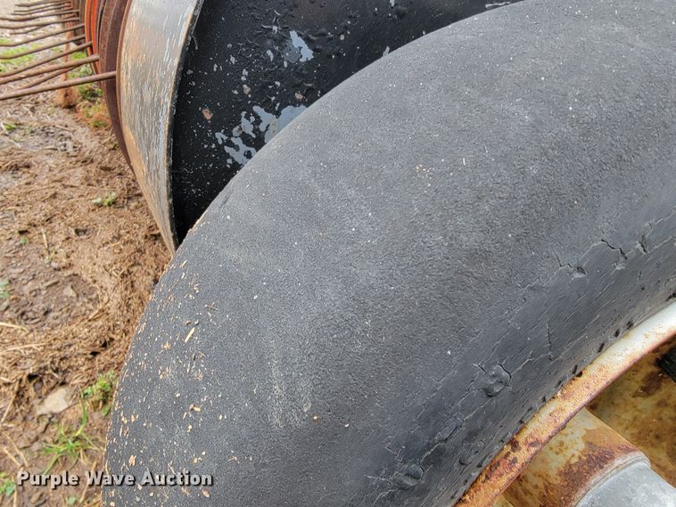 image for item JE9898 Case 8580  large square baler