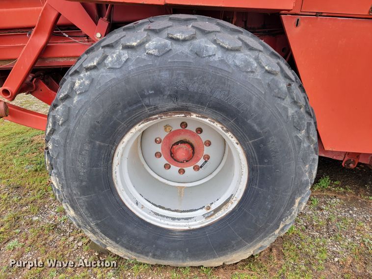 image for item JE9898 Case 8580  large square baler