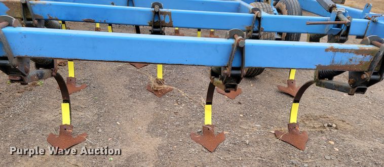 image for item JE9900 DMI Tigermate II  field cultivator
