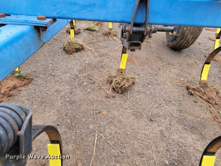 image for item JE9900 DMI Tigermate II  field cultivator