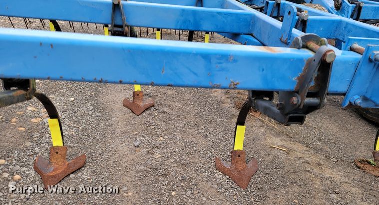 image for item JE9900 DMI Tigermate II  field cultivator