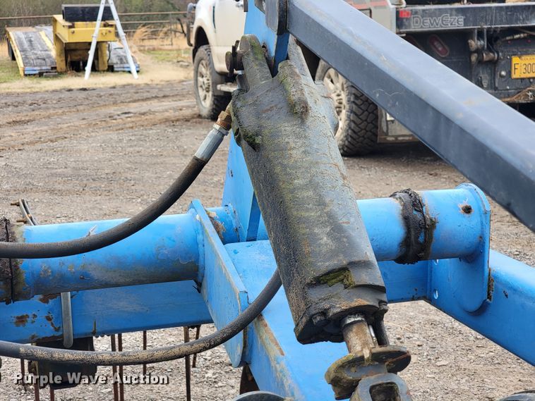 image for item JE9900 DMI Tigermate II  field cultivator