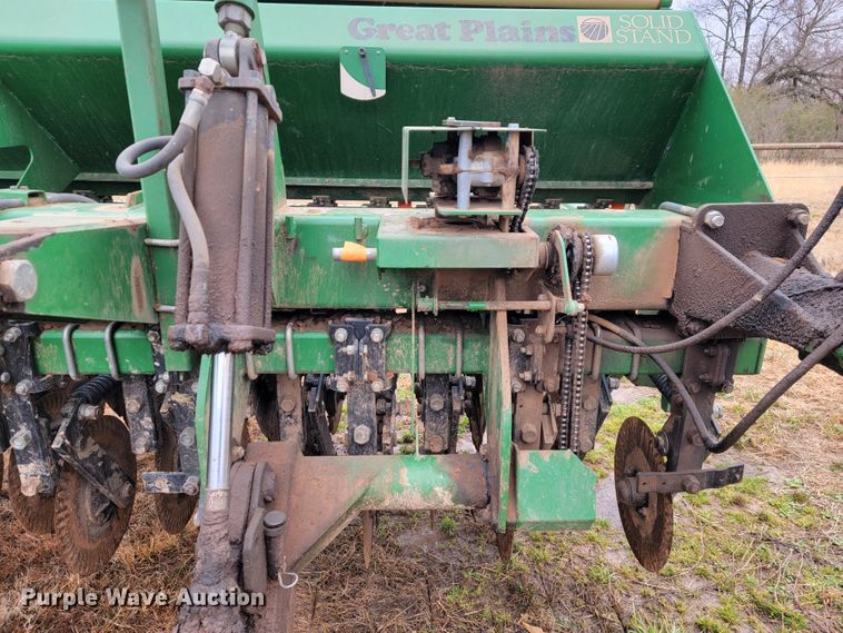 image for item JE9901 Great Plains 2SNT24  grain drill
