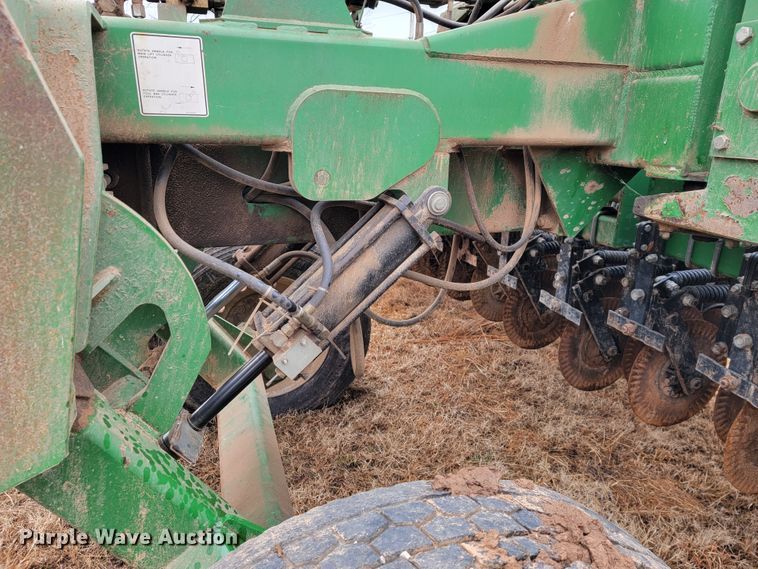 image for item JE9901 Great Plains 2SNT24  grain drill