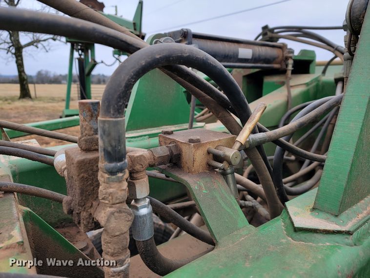 image for item JE9901 Great Plains 2SNT24  grain drill