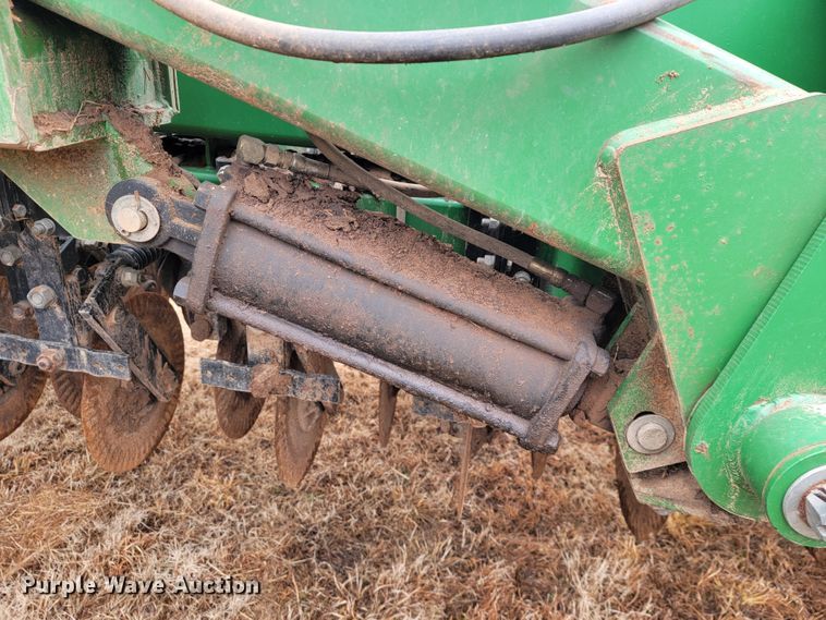 image for item JE9901 Great Plains 2SNT24  grain drill