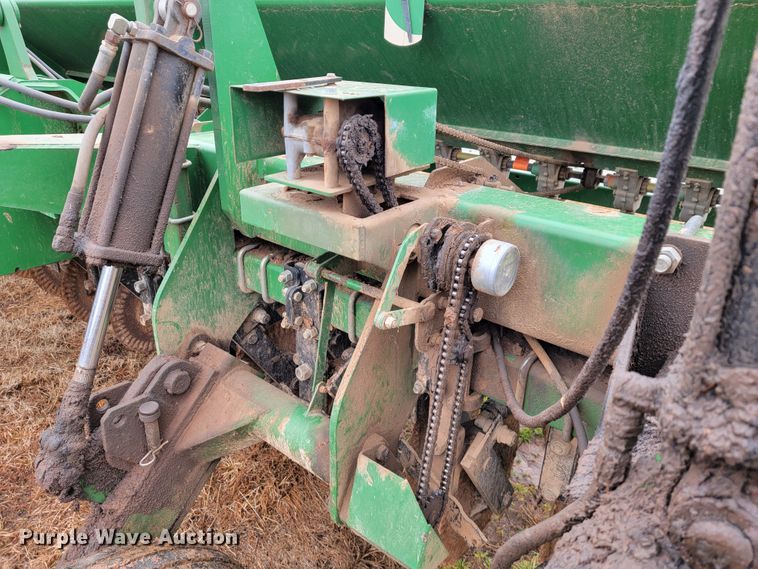 image for item JE9901 Great Plains 2SNT24  grain drill